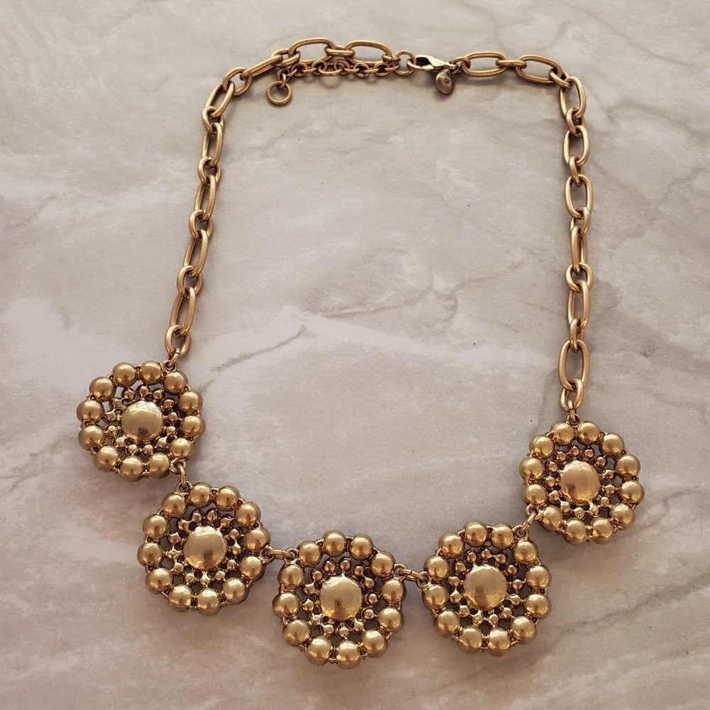 ✨ J.Crew Classic Rhinestones Pave Crystal Medallion Statement Necklace ✨ - Picture 7 of 12